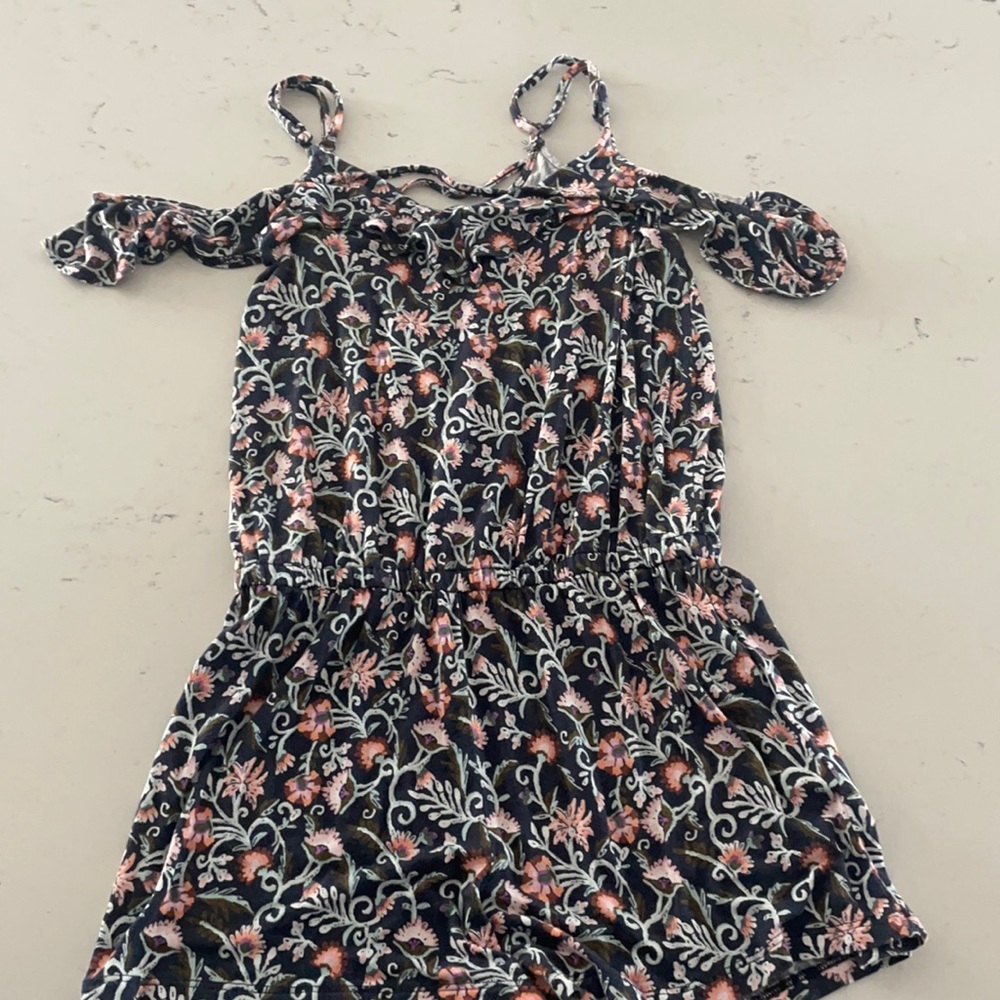 Aeropostale romper, size xs, worn a few times!